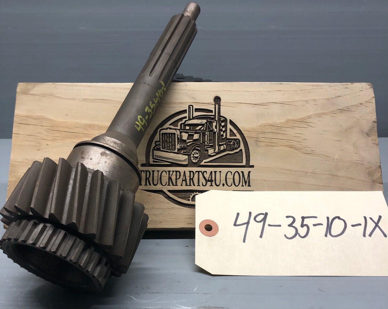 49-35-10-1X Spicer / TTC input shaft, new genuine